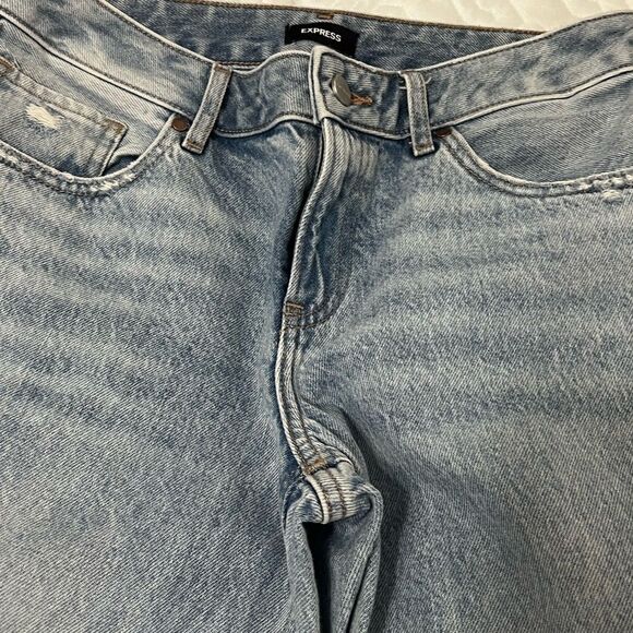 Express modern straight distressed 4 long low rise jeans denim - Picture 9 of 9